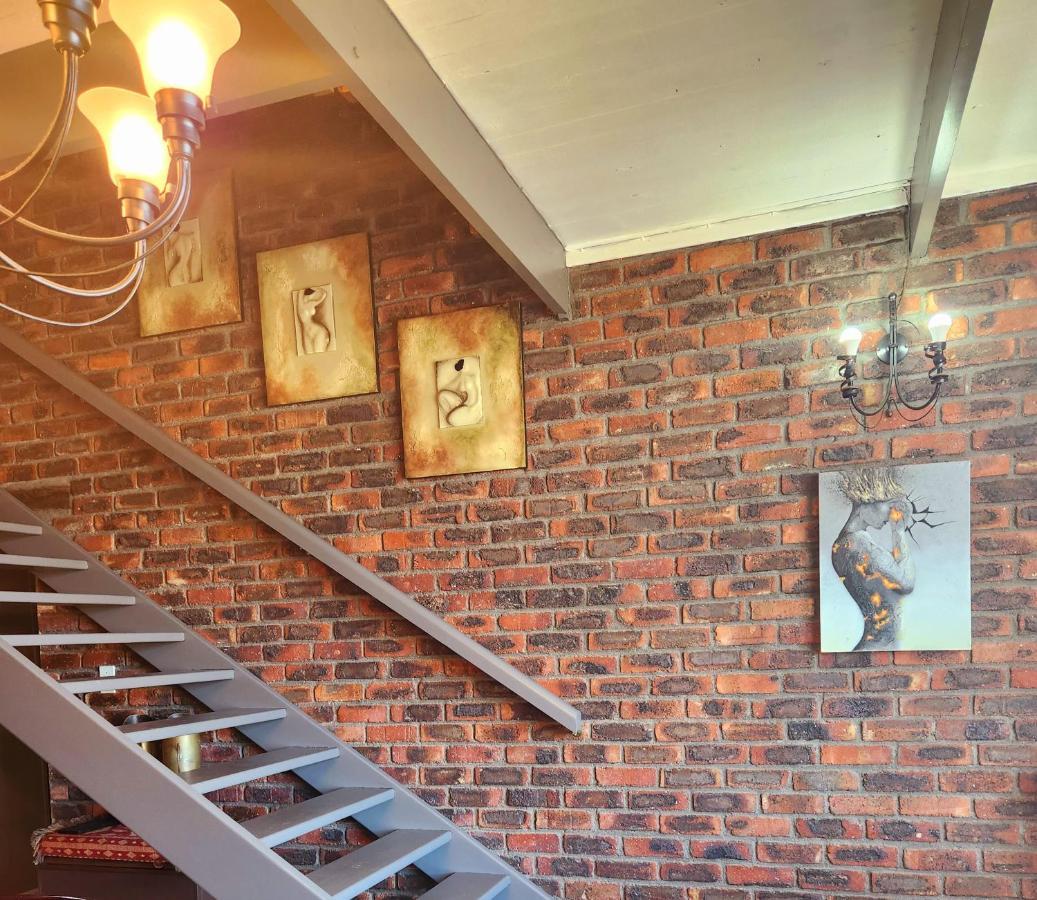 The Wooden Leg Guesthouse Kleinmond Extérieur photo