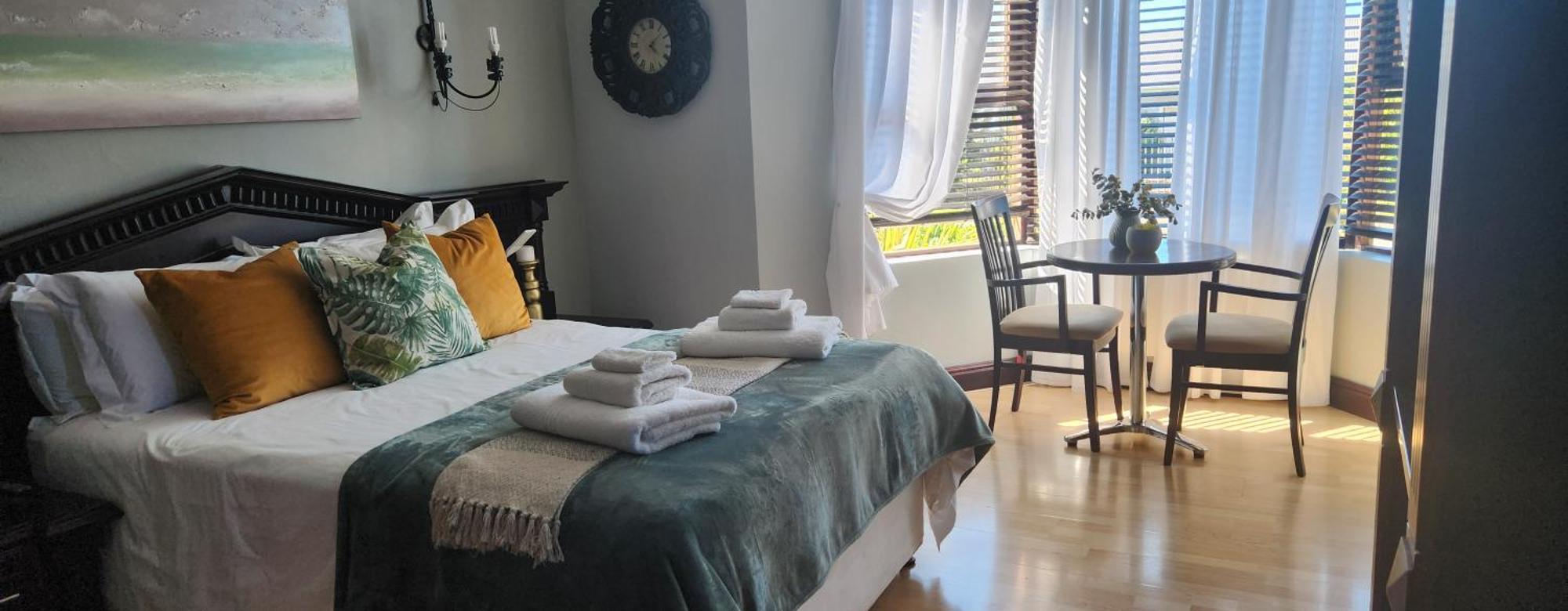 The Wooden Leg Guesthouse Kleinmond Extérieur photo